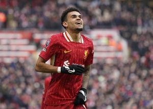 图片报：拜仁在认真追逐路易斯-迪亚斯，已经开出首份报价