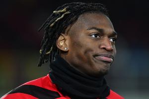 记者：米兰相信拜仁会买莱奥，虽不想卖但若报价8500万就可能放人